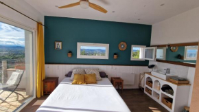 L'ESCAPADE chambre avec panorama sur les Cévennes Ardéchoises